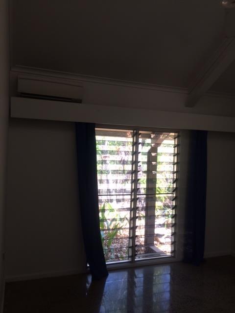 Bedroom 3 air conditioning indoor unit very dusty Ref