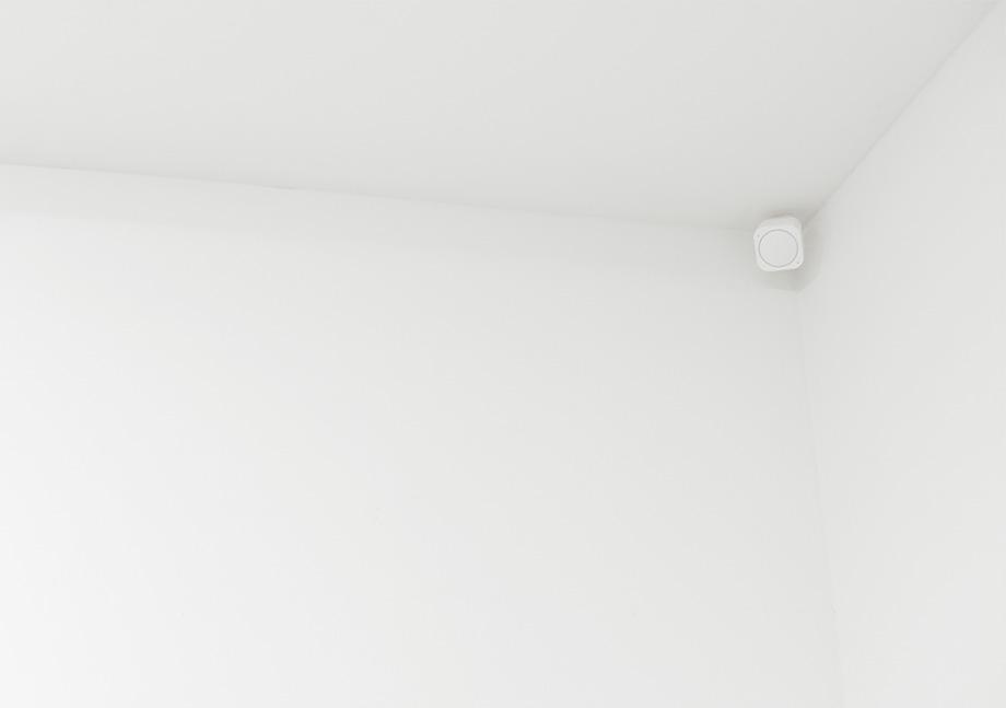 Corner. The traditional motion sensor gets an intelligent upgrade. MultiSensor 6 can be installed up to 5 metres off the ground with a 120 motion. Not just small. Perfectly small.