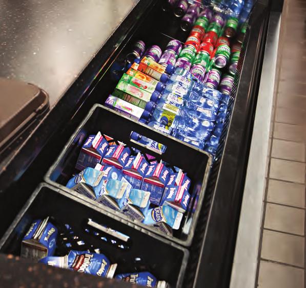 GRAB & GO Easily create a built-in look without the custom price tag & use every inch of counter selling space.