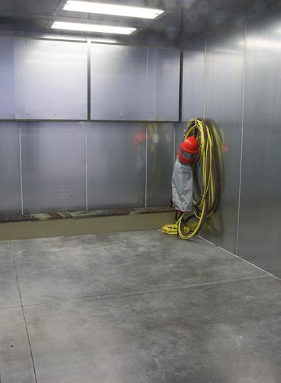 Pneumatic Recovery Our pneumatic recovery floor features our exclusive sweep-in M-Section, a trough of hoppers evacuated in series by the vacuum created by the dust collector.