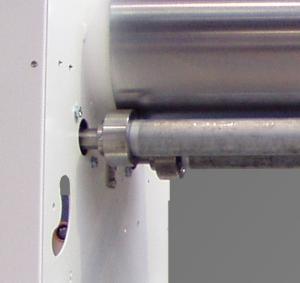 12. Supporting Rolls Critical part of a cylinder heated ironer: Dammage of the main roll is a risk The supporting