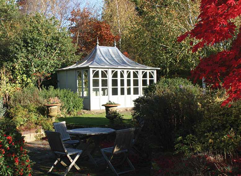 CHELSEA SUMMERHOUSE Chelsea Summerhouse (4200x3000), Colour Steel Symphony A rectangular design with a gently sweeping roof, the Chelsea Summerhouse sits elegantly in any situation.
