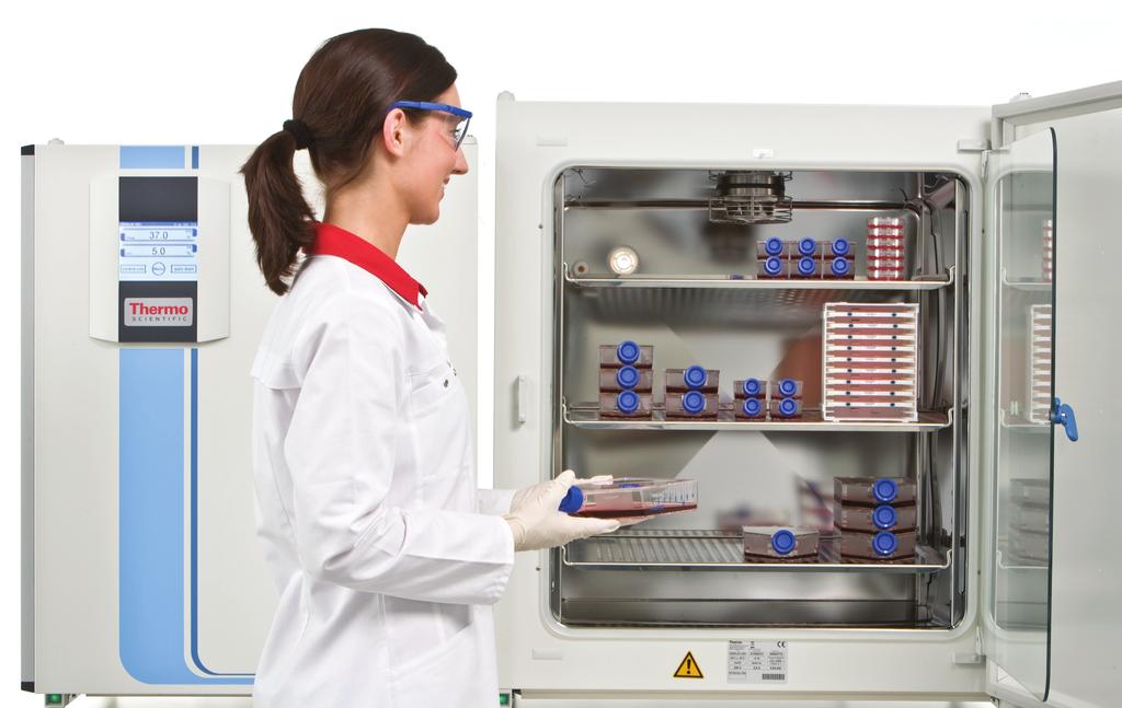 Intelligent design, promoting superior cell growth >> The Heracell i CO2 incubator offers a range of features that maximize safe, dependable cell growth Heracell incubators are renown for their
