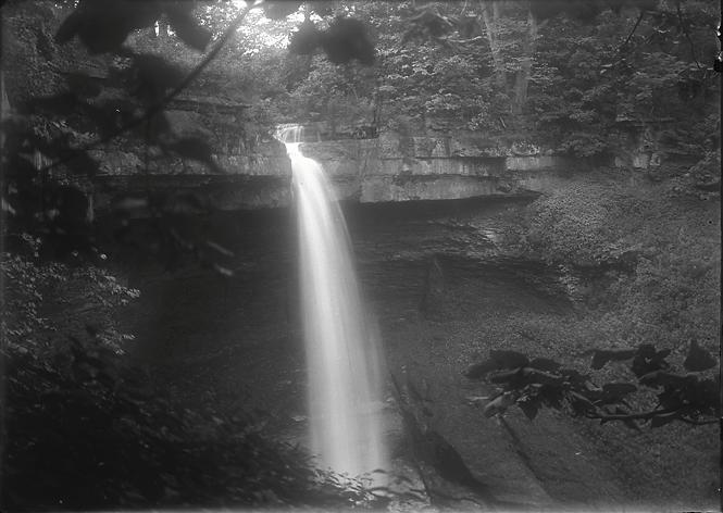 Carpenter s Falls in 1928, by O.D. Von Englund (source: http://freepages.genealogy.rootsweb.ancestry.com/~springport/pictures.