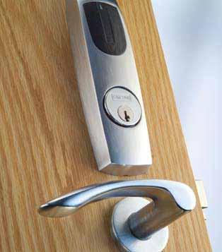 com Finishes Complete with a beautiful long-lasting finish, door hardware becomes an integral part of the overall design of the facility.