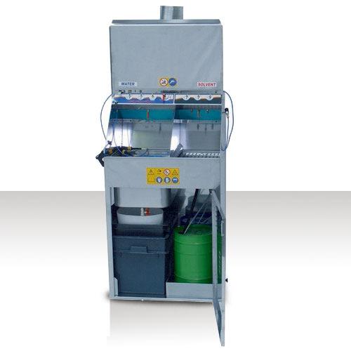 165 Mini Star Combi unit for manual wash of waterborne and solvent based paint Automatic vapour extraction Water zone Pre-wash with brush fed by pump with recirculating liquid Nebulizer for final
