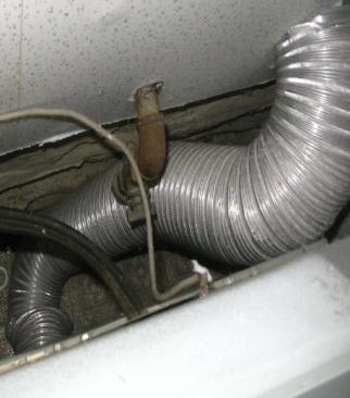 ~ 108 ~ Connections Ducts should not be