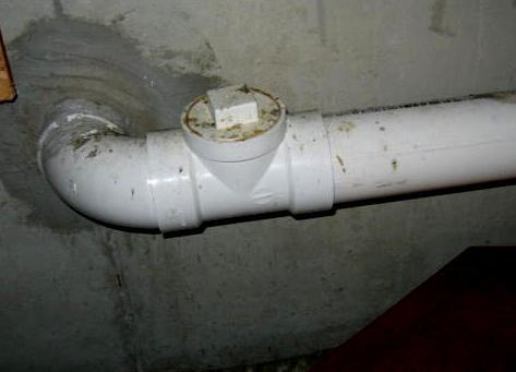 ~ 83 ~ SECTION 7: SANITARY DRAINAGE General Comments and Testing Standards Modern plumbing, including proper sanitary drainage, is one of the reasons that diseases