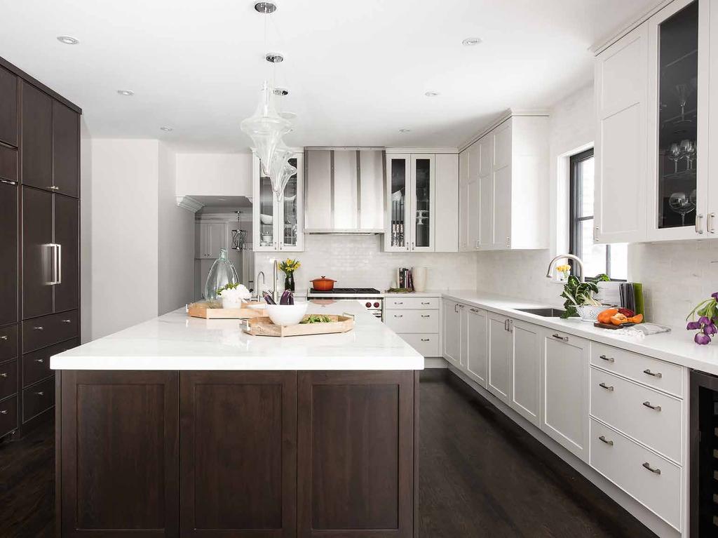 DESIGN DESIGN TORONTO KITCHENS 2016 STREAMLINED STYLE Designer creates a kitchen for a family of six that is clutter-free BY SUSAN SEMENAK PHOTOGRAPHY: STEPHANI BUCHMAN STYLING: DVIRA OVADIA DVIRA