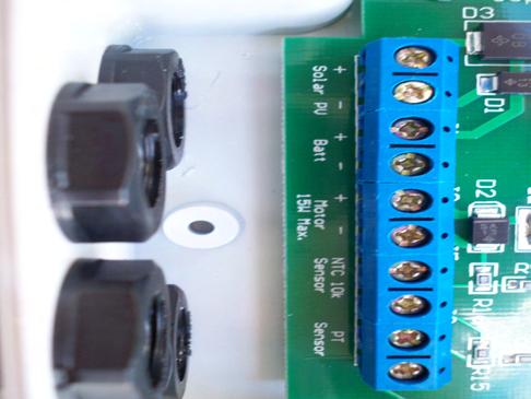 12-V. (Full freeze-protection) Controller terminals.