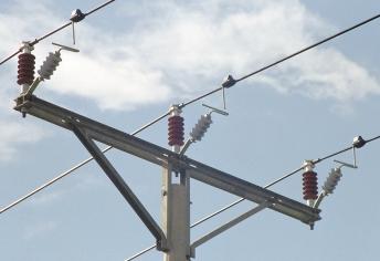 Arresters for protection systems CLX Protection system for medium-voltage covered conductor overhead lines An absolute must when covered conductor systems are used.