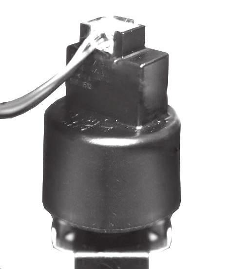 4 3 63 CH Wa ter Pressure sensor Replacement 1. Refer to Frame 40. 2. Drain the boiler. Refer to frame 55. 3. Remove condensate trap/siphon. Refer to Frame 50. 4. Using a suitable tool pull out the retaining clip.
