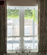 PVCu Box Sash Windows 02_Elegance All the features and benefits of the Classic range with an
