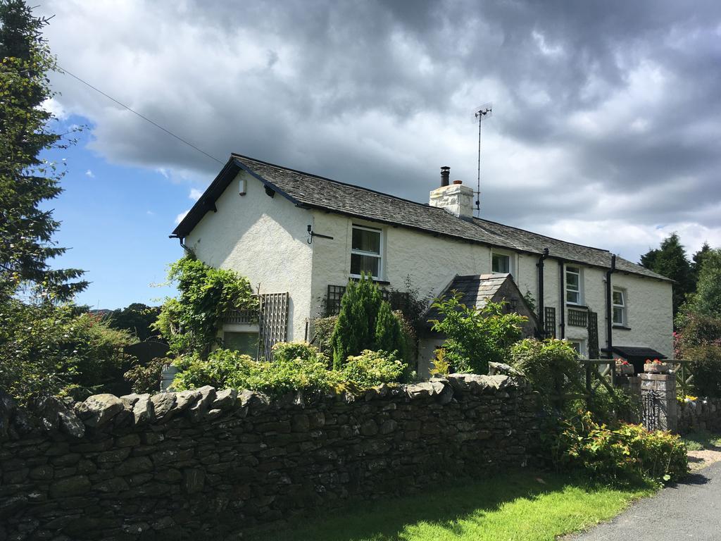 HARRISON COWARD COUNTY SQUARE ULVERSTON CUMBRIA LA12 7AB LAKE DISTRICT NATIONAL PARK GREEN OAKS, AYSIDE, GRANGE-OVER-SANDS, LA11 6HZ A beautifully presented and characterful three bedroom detached