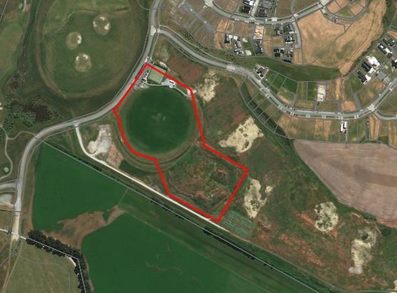 Aerial photograph of the site Figure. 13 Aerial photo site subject to submission outlined in red 33.