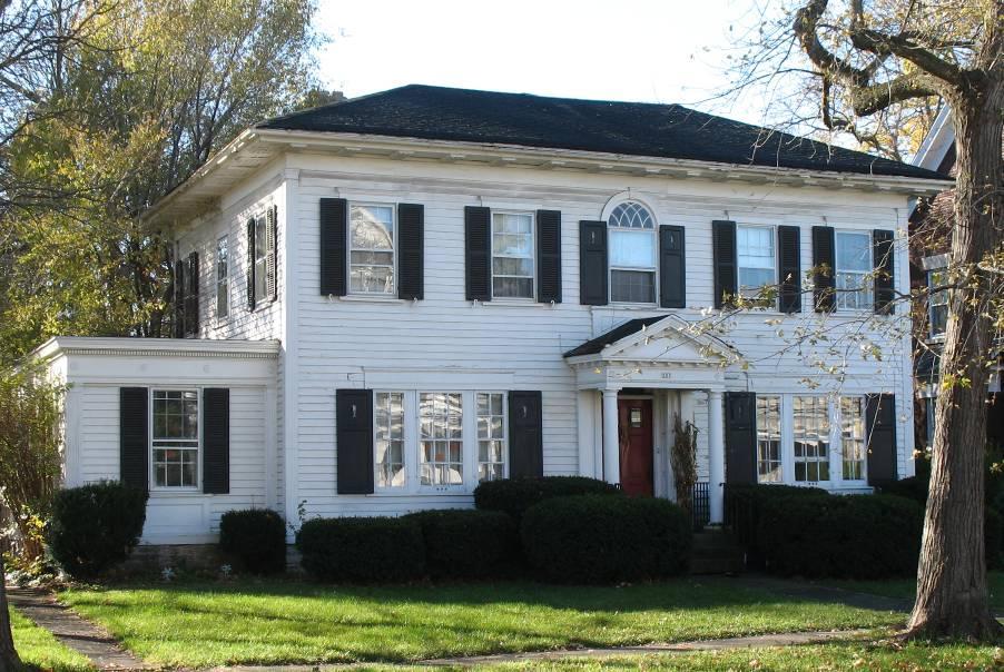 Historic Resources Survey - Section 5.0 Federal prototypes, but the size and scale of Colonial Revival house are larger than those of the original models.