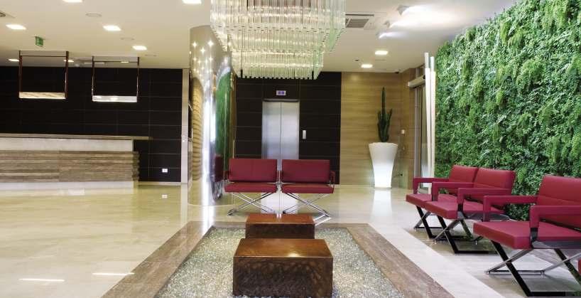 THE COOL RISE OF WARM WELCOMING AIR-CONDITIONED DESIGNER ENTRANCE LOBBY Let your guest be welcomed warmly at Monarch Rise.