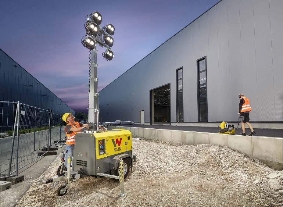 6 LED lights illuminate an area of 3,800 m2 Lights are manually activated by a timer or automatically via photo cells.