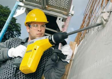 The EHB 7 lightweight hammer and the EHB 11 medium-weight hammer from Wacker Neuson have a high-tech percussion system for concentrated performance in hard and soft materials and are therefore