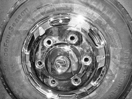 WHEELS STYLIZED POLISHED (Mercedes-Benz Sprinter Chassis) If Equipped The stylized wheel on your coach has bright (chrome) lug nuts and washers.
