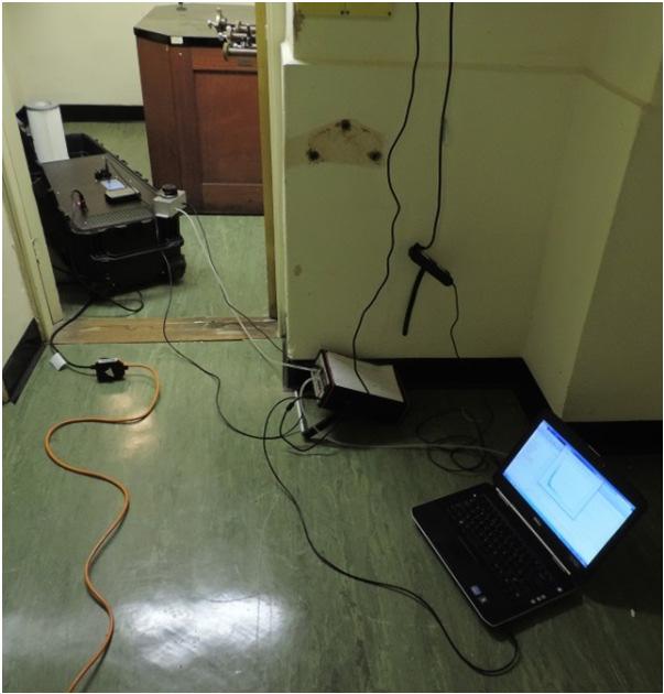 MEASUREMENTS IN THE BASEMENT ROOM o Measurement in basement room with high activity of radon (~450 Bq/m 3 ) o Mesurements