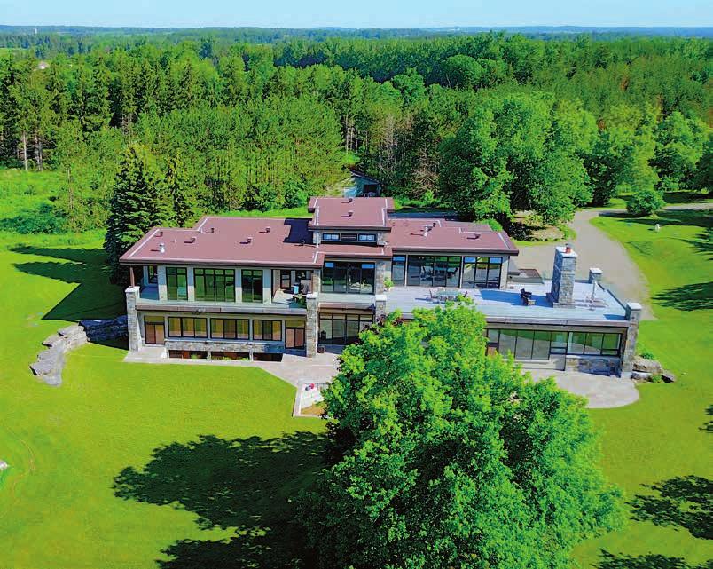 17762 MISSISSAUGA ROAD You will be immediately captivated by this magnificent contemporary country estate as you turn onto the long winding driveway.
