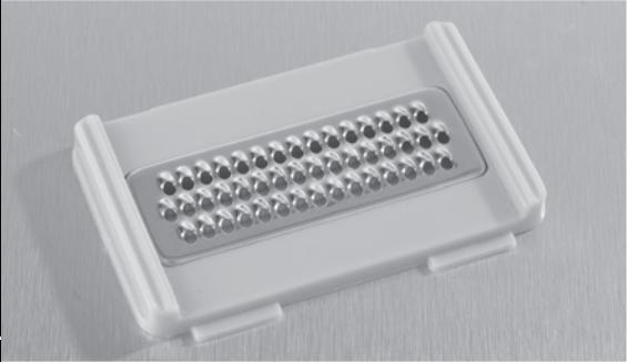 11 Coarse grater (fixed to the cutting lid) 6 Fine grater (removable