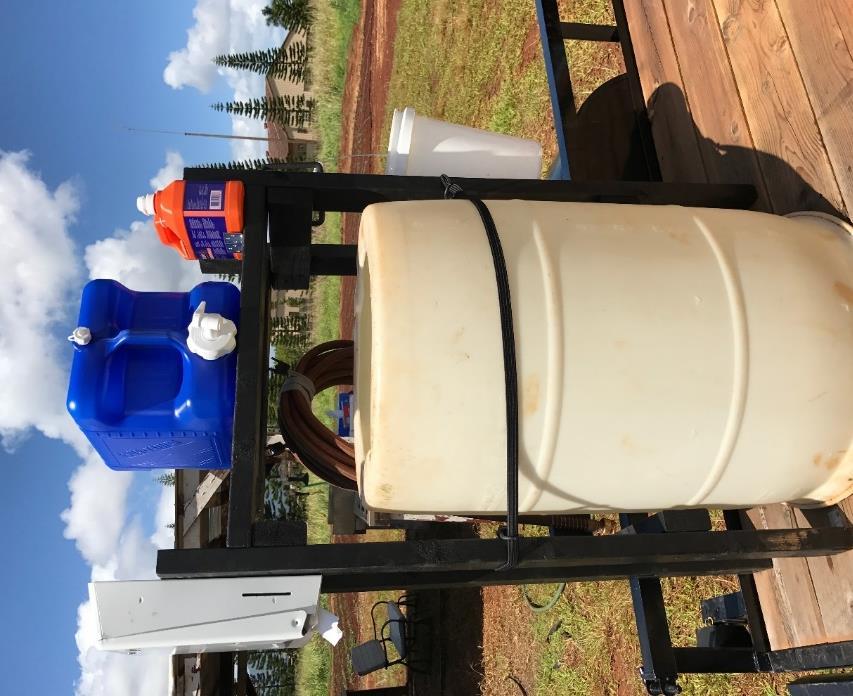 Portable hand washing station equipped with potable water,