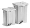 173 PATTY - plastic white bin with cover and pedal A. 34 x 28 x 47 cm B. 34.5 x 41 x 58 cm code L pck kg m³ A 8169/2 25 4 6.