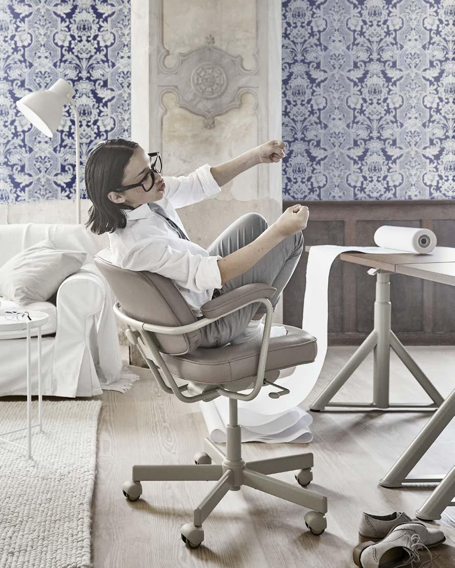 IKEA PRESS KIT / OCTOBER 2018 / 30 ALEFJÄLL SWIVEL CHAIRS Combine a traditional style with modern-day ergonomics.