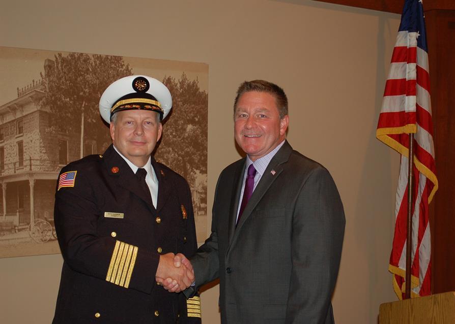 NEW FIREFIGHTERS New Fire Chief Richard