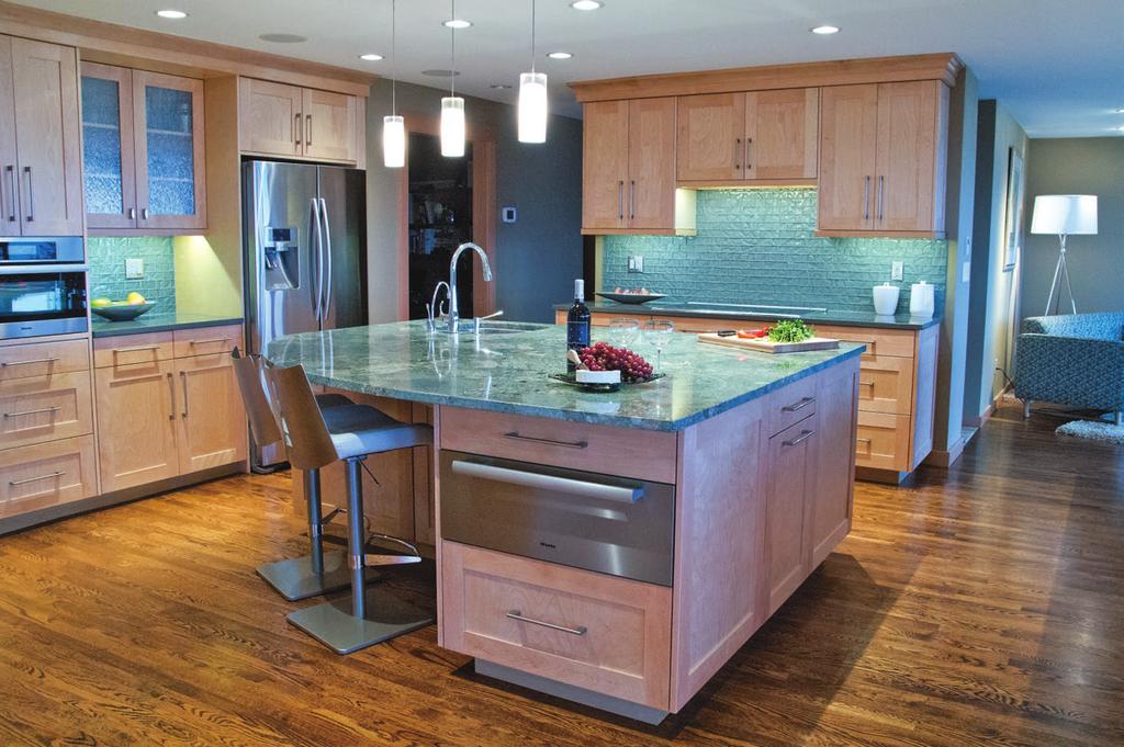 A Kitchen Fit for a Chef Design: A Kitchen That Works LLC; Builder: Agate Pass Enterprises Breathing New Life into What was Once a Humble Beach Cottage T E X T BY M O L LY E R I N M C CA B E, AKBD,