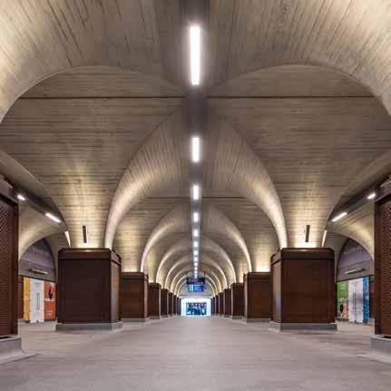 5 Delivering London Bridge Station the design team perspective Historic value prioritised The station is of undoubted historic importance to the UK s railway, with the first section of the station
