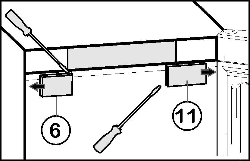 u Then support the door: Extend the adjustable foot at the turn hinge (B) until it rests on the floor and then make a further 90 turn. u Remove the front panel Fig.