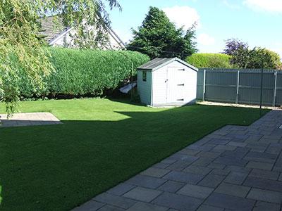 Beautifully landscaped garden to