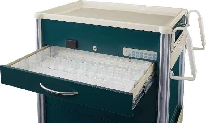 PAGE 18 Accessories TMHM-9 Full drawer tray with