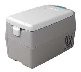 Travel Boxes 26, 32, 42, 50 TB 26 The TB 26 is built for a temperature range from +10 to -10 C. It is equipped with recessed hand-grips, a holding plate and interior light.