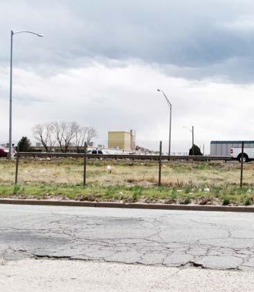 NORTH-SOUTH EXPERIENCE The impact of I-70 on neighboring residents and businesses is largely dependent on whether or the not the existing highway is elevated or at grade.