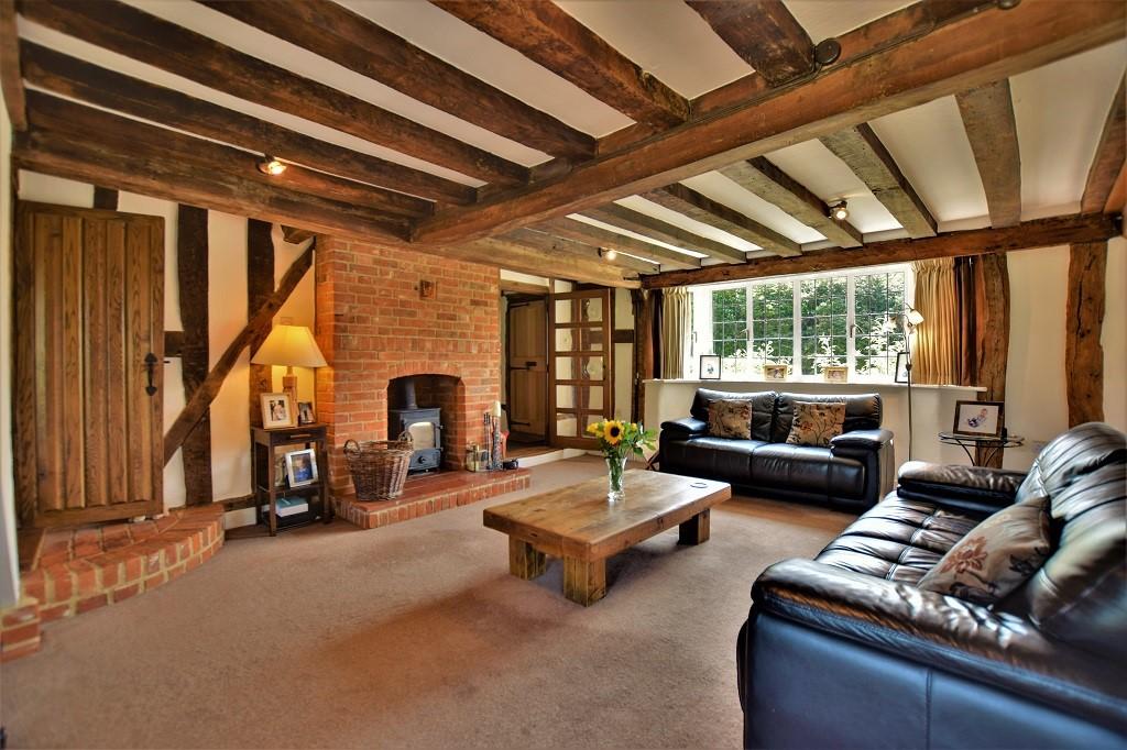 THE PROPERTY A fantastic opportunity to acquire this beautiful 6 bedroom Grade II listed
