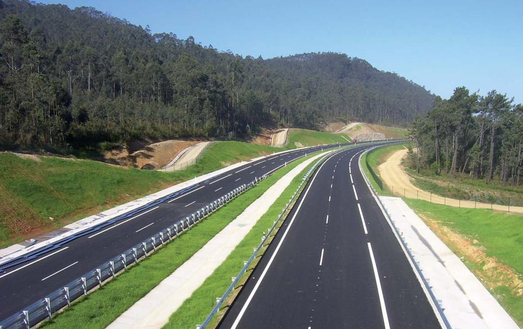 The Ministry of Development opens first stretches of Cantábrico Highway in Galicia Technical Team Ribadeo-Reinante section Head of Project: Pedro Domínguez Autrán Production managers: Pedro Cañas