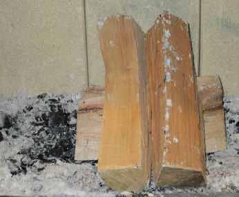 Kalfire W60/51F Three logs are approx. 25 cm. long.