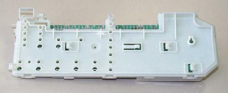 Corresponding LEDs transmit light signals to the surface of the control panel by means of the light conductor.