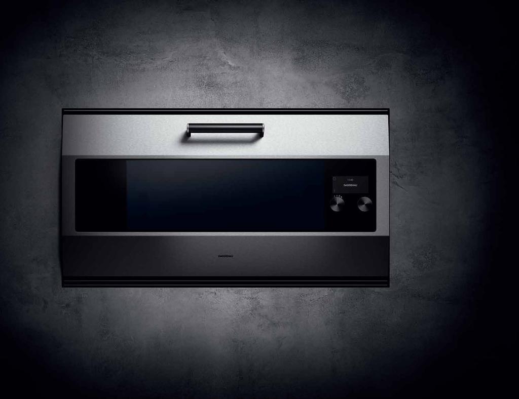 Baking The oven EB 333 This is a piece of equipment that effortlessly screams your culinary credentials. An exceptional 90 cm wide and 78 litres of large-scale cooking capacity, this can intimidate.