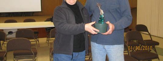 Peter started practicing bonsai in 2001 and studied with Boon Manakitivitpart.