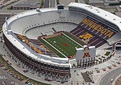 The facility is a traditional horseshoe-style college stadium that retains many of the design elements of Minnesota s Memorial Stadium.