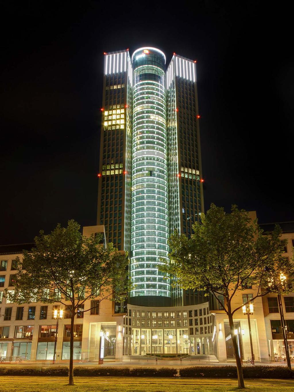 MULTIVISION 15 200 m skyscraper 750 rotunda lights with magnetic fasteners In many cases, the lighting master plan can contribute a lot to the economical development of a city center, emphasising the