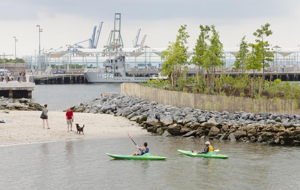 What is WEDG? Waterfront Edge Design Guidelines (WEDG) is a tool and scorecard for creating resilient, accessible waterfronts. Anyone can use it.