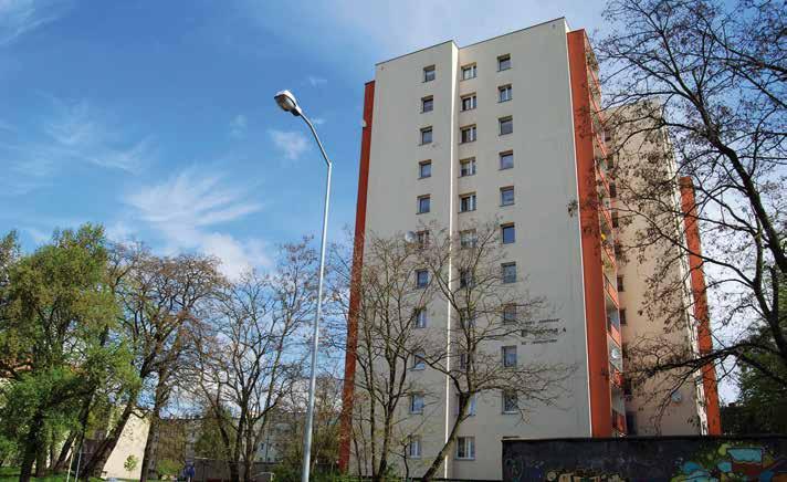 THE SOLUTION PAID ITSELF BACK IN ONLY ONE YEAR Renovation+ Solution case The building in our case study is a medium high residential building located in Szczecin, Poland and was built in 1982.