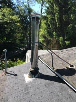 Chimney Metal chimney appeared in good
