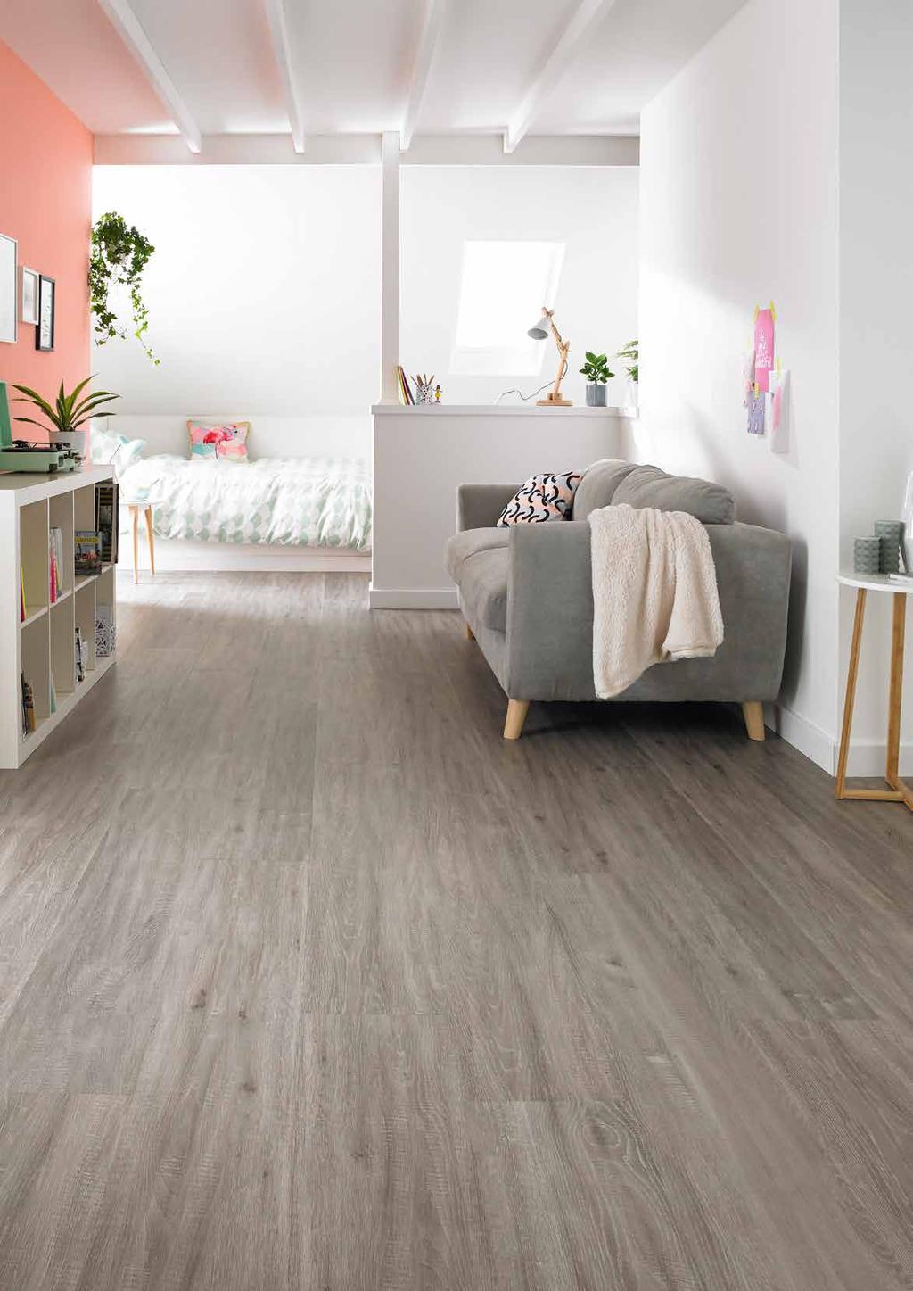 French Grey Oak s light overall tone sets a neutral backdrop for a contemporary interior.